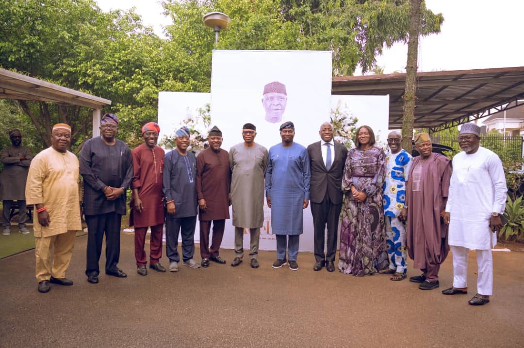 Afenifere pays condolence visit to C.O. Adebayo’s family