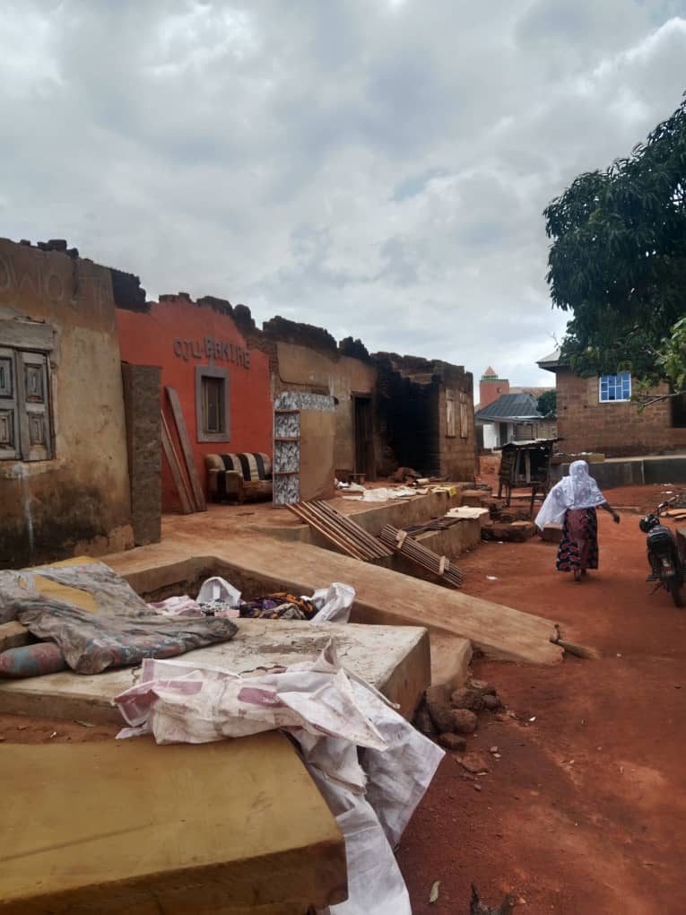 Rainstorm wreaks havoc in Oyo community