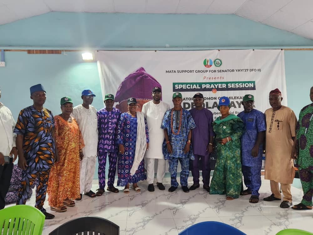 Ogun 2027: Prince leads birthday prayer rally for Senator Adeola