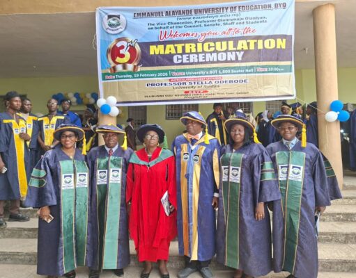 Alayande University Admits 2,893 at Third Matriculation
