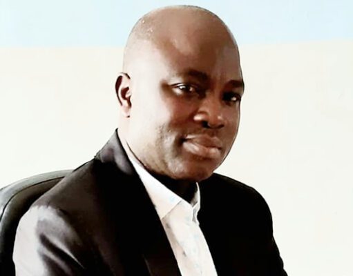 WAEC English: Before you choose that essay topic by Akeem Lasisi