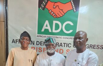 Oyo 2027: Aborisade pledges people-oriented, accountable leadership as he obtains form