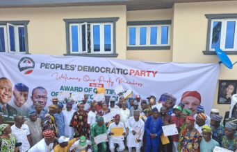 2027: Oyo PDP presents Certificates of Return to Gbolarumi, other candidates