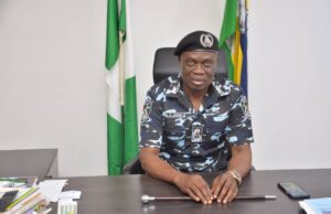 Oyo Police arrest five suspected armed robbers, recover firearms, charms