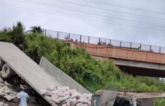 One Killed, Three Injured As Cement-Laden Trailer Crashes In Ogun